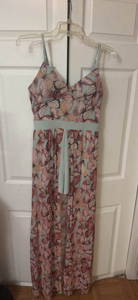 No Boundaries Women's Butterfly Print Dress/Romper - Size Large