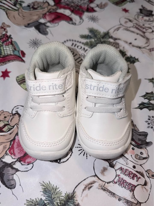Stride Rite Baby White Velcro Sneakers - Infant Size 3M (US 3M / EUR 18.5)