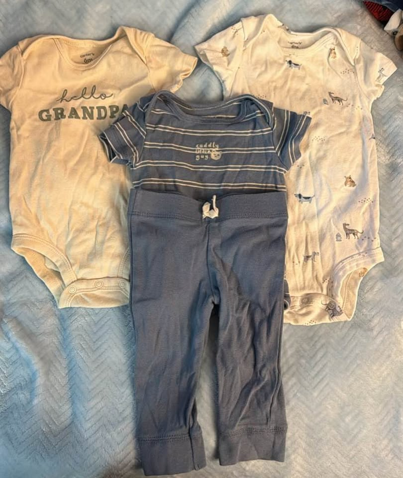 Carter's Baby 4-Piece Onesie & Pants Set - 6 Months