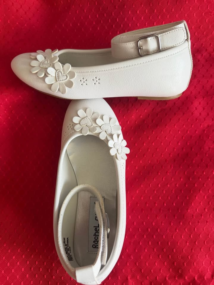 Rachel Shoes Girls White Flower Appliqué Mary Jane Ankle Strap Dress Shoes - Size 2
