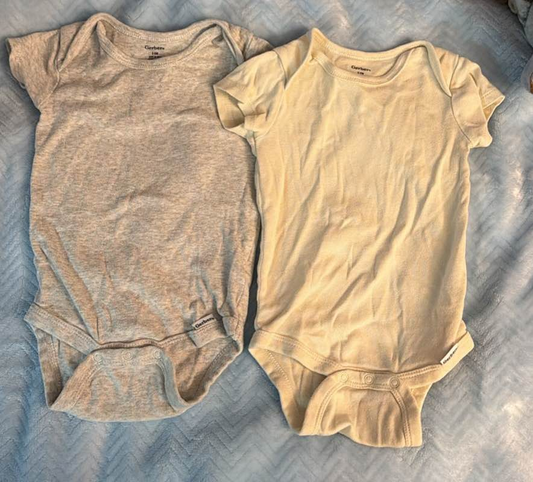 Gerber Baby 2-Pack Short Sleeve Onesies - 6-9 Months