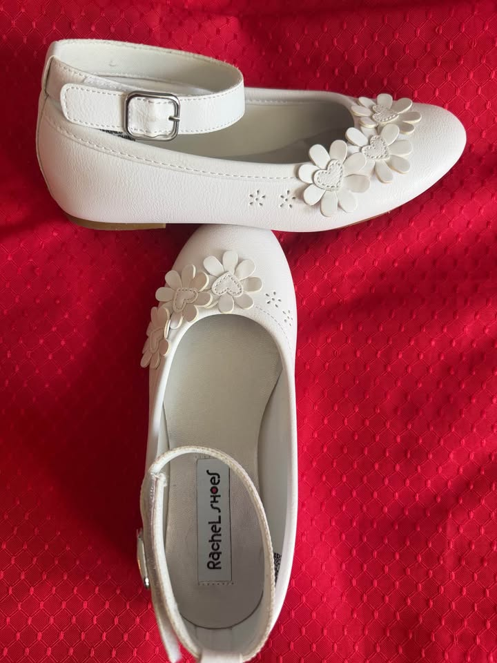 Rachel Shoes Girls White Flower Appliqué Mary Jane Ankle Strap Dress Shoes - Size 2